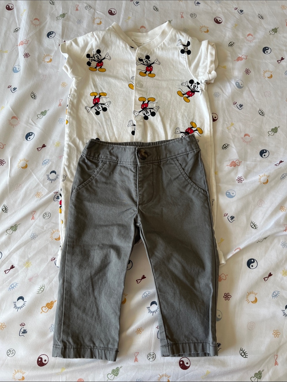 Disney White Mickey Print Top with Gray Chino Pants
